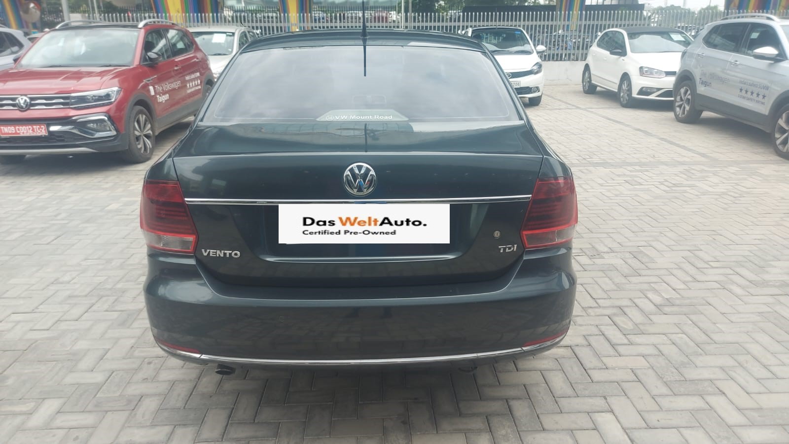 Volkswagen Vento(2015-2019) Highline Petrol